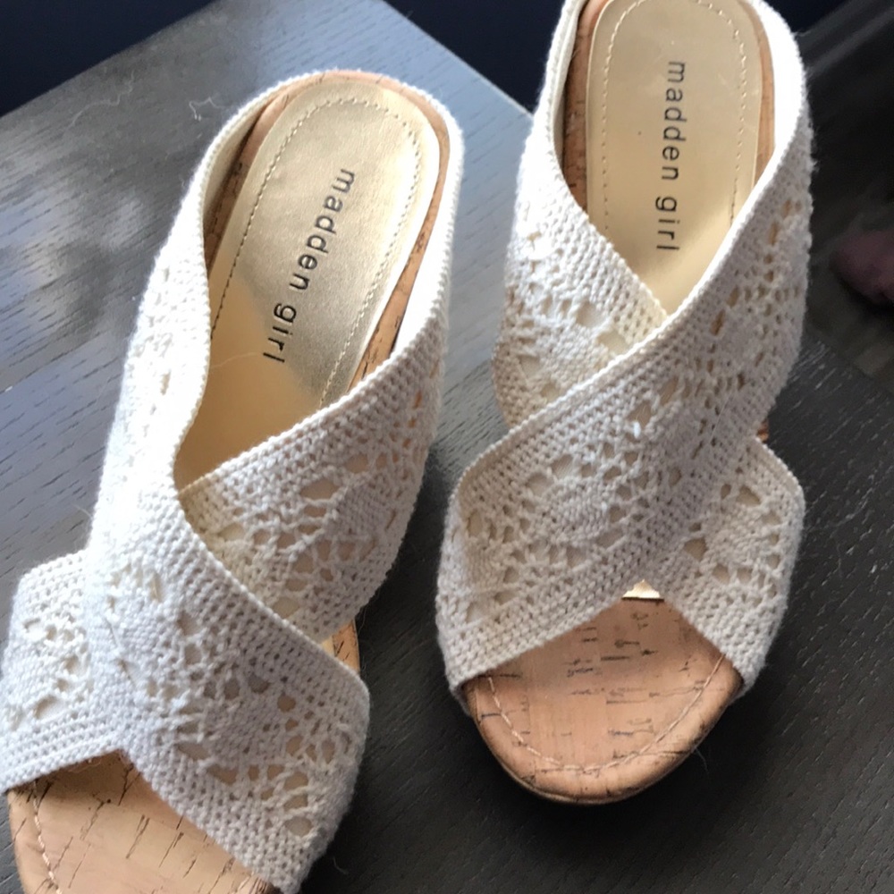 Madden Girl Wedges